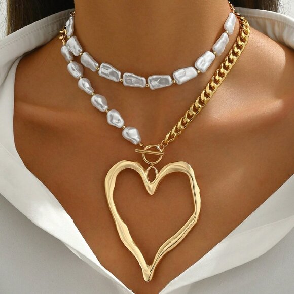 Gold Old Money Style Women's Exaggerated Metal Heart & Asymmetrical Faux Pearl N - Picture 1 of 5
